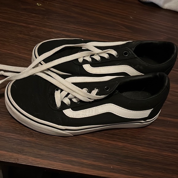 Old skool shoe vans - Picture 1 of 3